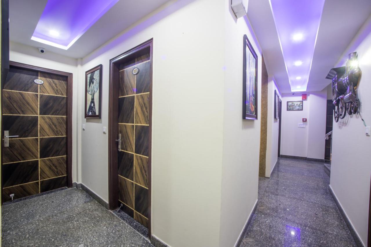 Hotel Harsha International New Delhi Ngoại thất bức ảnh
