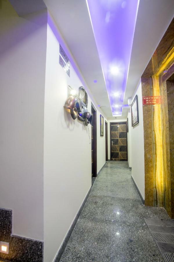 Hotel Harsha International New Delhi Ngoại thất bức ảnh